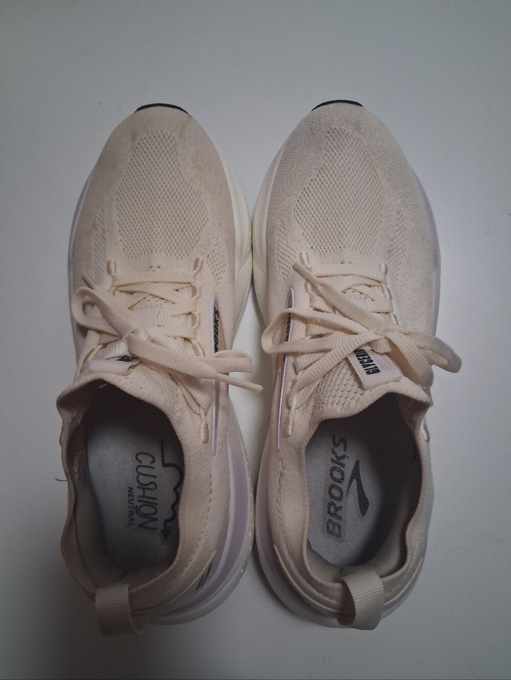 Brooks Glycerin StealthFit 21 Light Cream Women's Runnung Shoe * Size: 8.5 - Picture 6 of 8